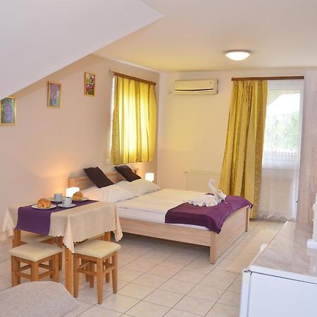 Amulett Studios Apartment Hajdúszoboszló Zewnętrze zdjęcie