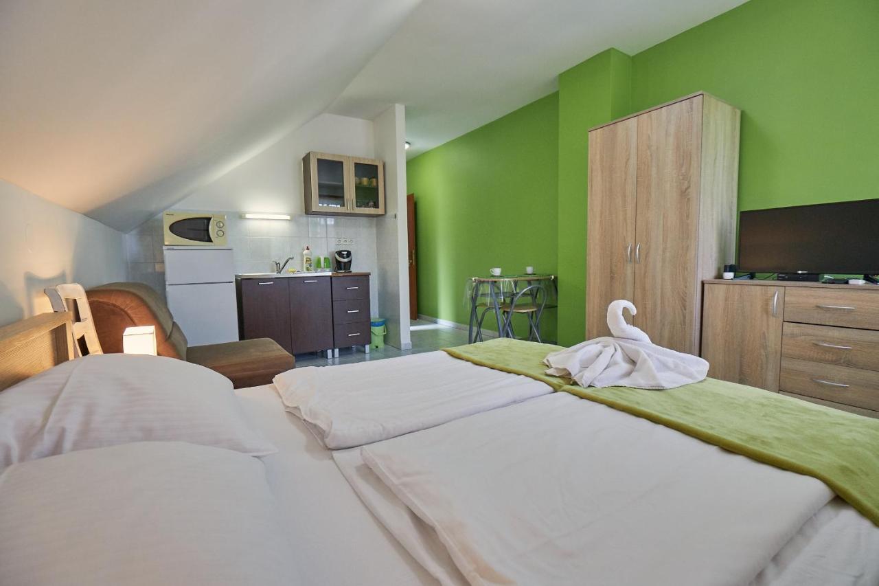 Amulett Studios Apartment Hajdúszoboszló Zewnętrze zdjęcie