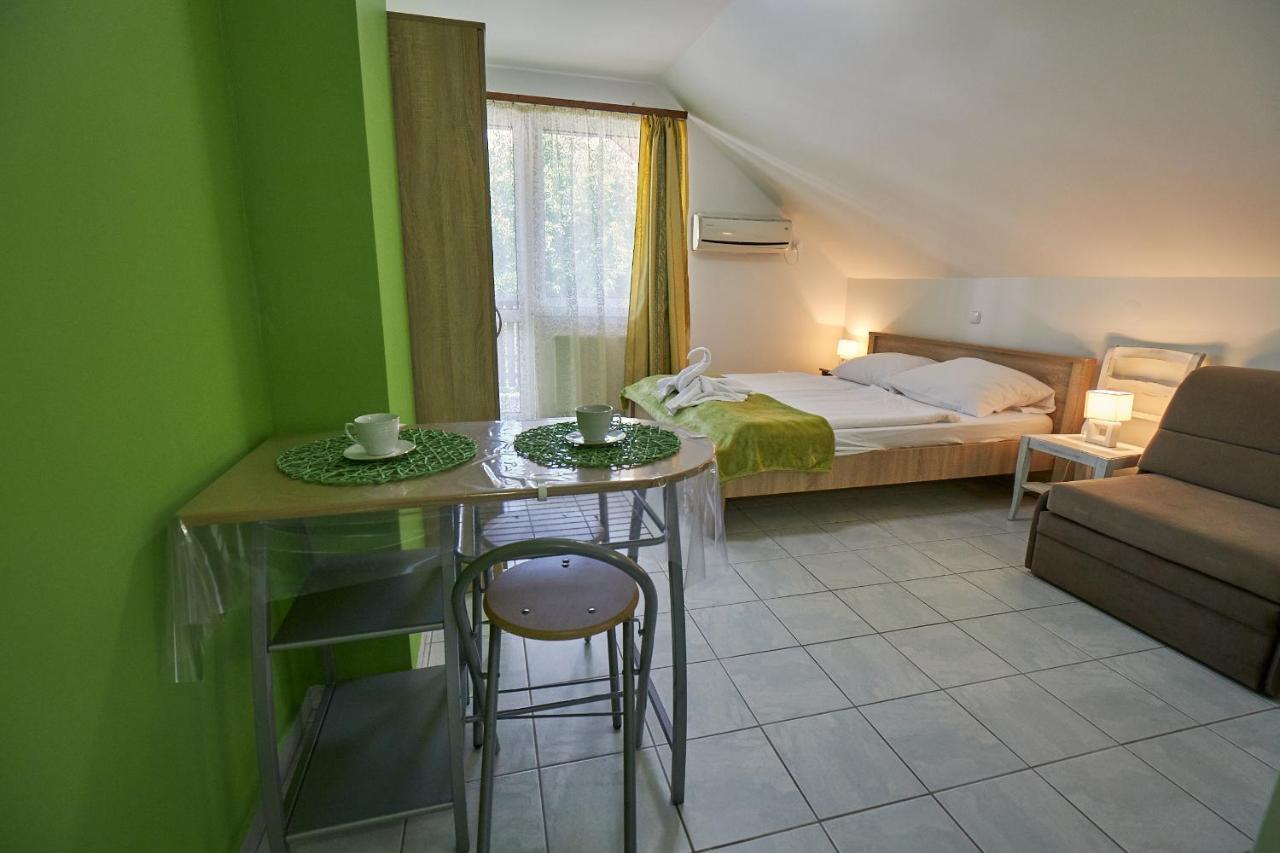 Amulett Studios Apartment Hajdúszoboszló Zewnętrze zdjęcie