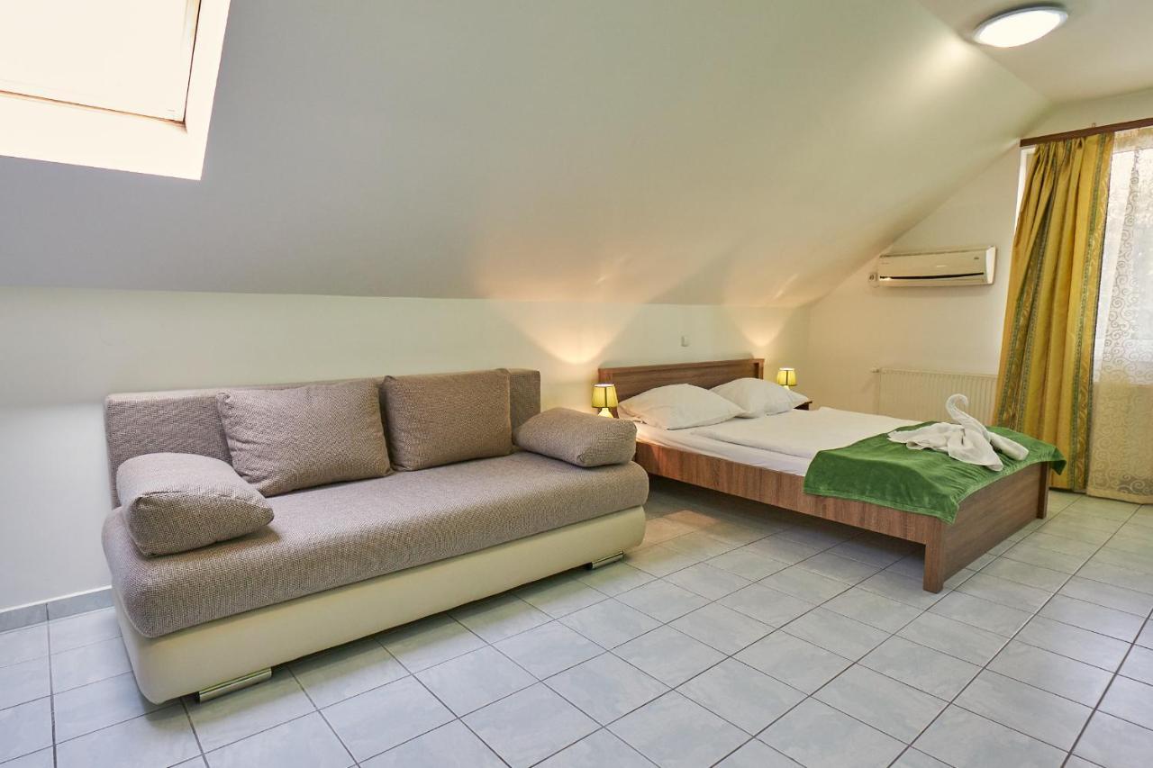 Amulett Studios Apartment Hajdúszoboszló Zewnętrze zdjęcie
