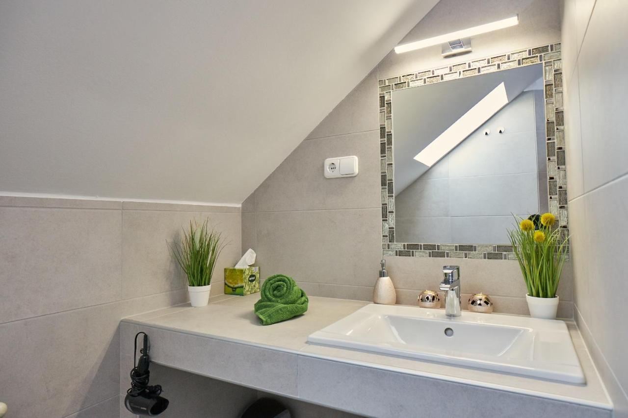 Amulett Studios Apartment Hajdúszoboszló Zewnętrze zdjęcie