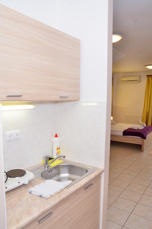 Amulett Studios Apartment Hajdúszoboszló Zewnętrze zdjęcie
