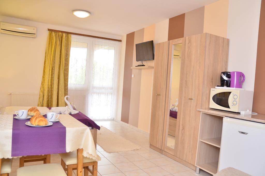 Amulett Studios Apartment Hajdúszoboszló Zewnętrze zdjęcie