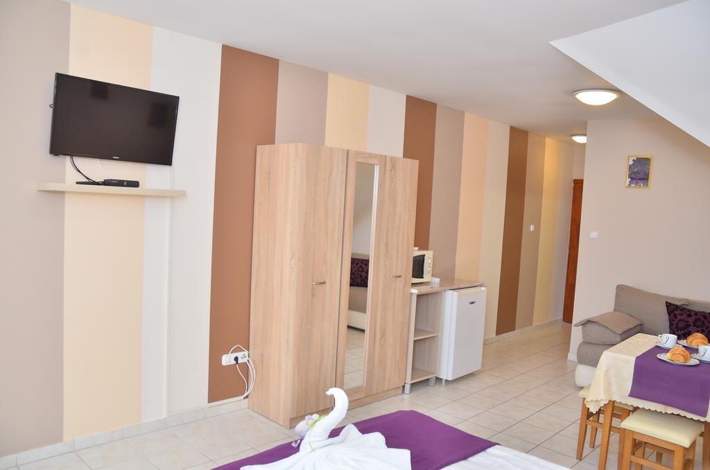 Amulett Studios Apartment Hajdúszoboszló Zewnętrze zdjęcie