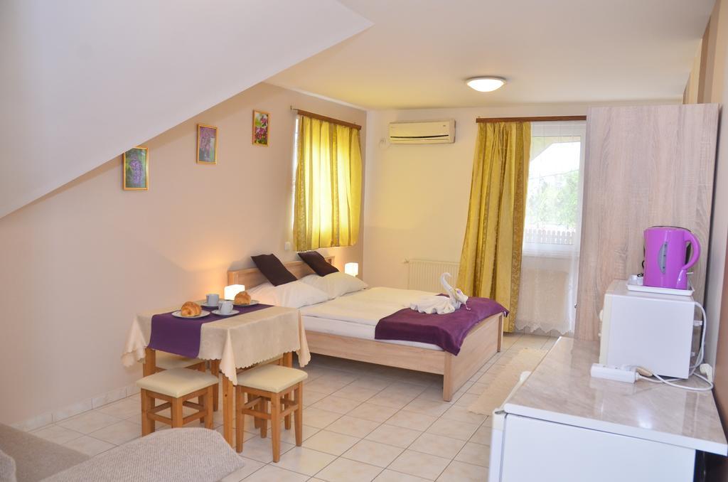 Amulett Studios Apartment Hajdúszoboszló Zewnętrze zdjęcie